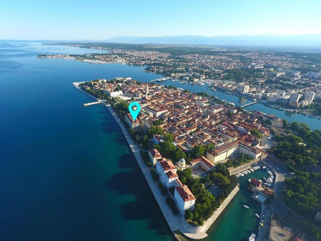 Historic Luxe Zadar Apartman